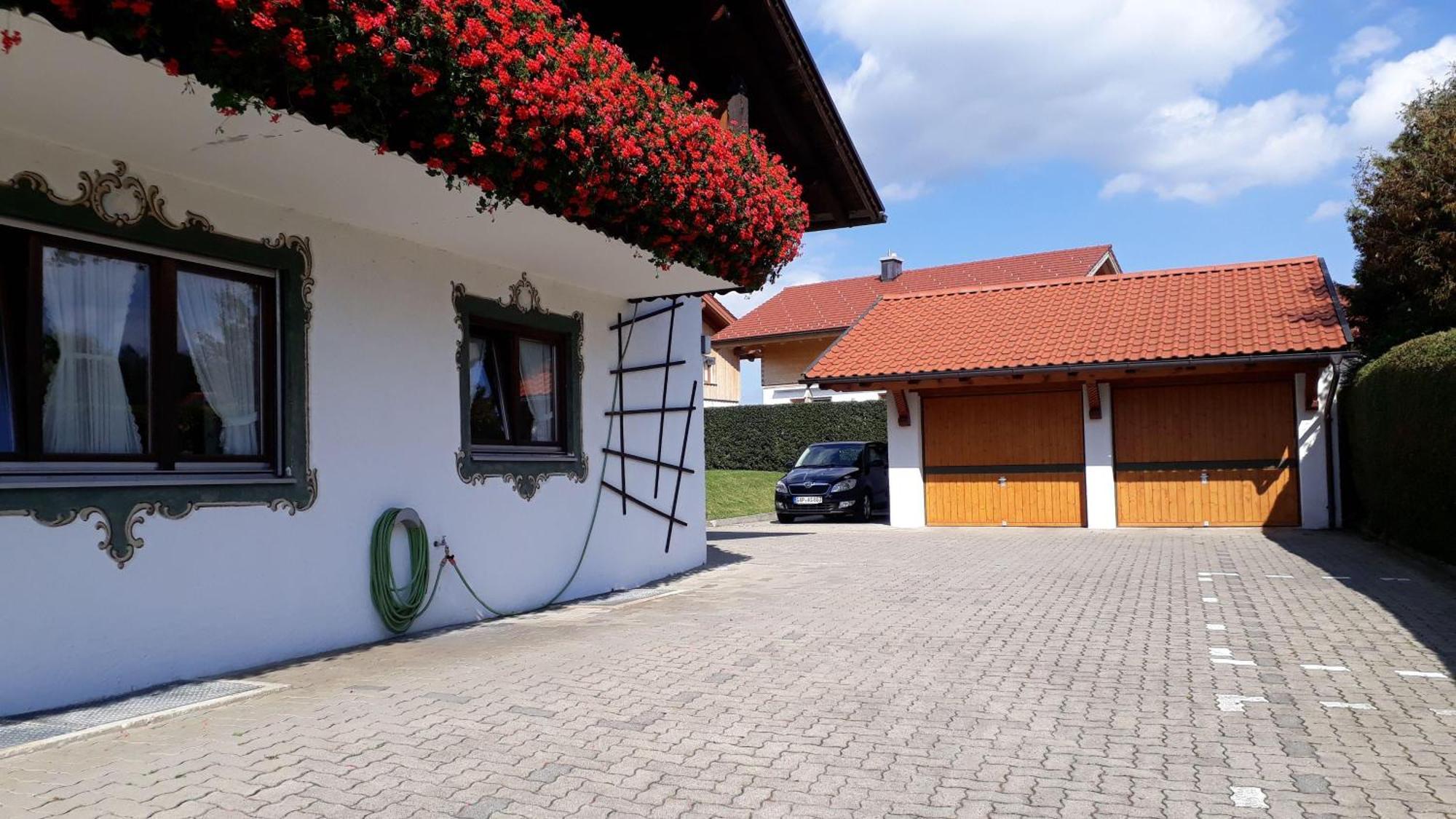 Ferienwohnung-Susanne-Im-Gaestehaus-Bergfrieden Bad Bayersoien Exterior photo