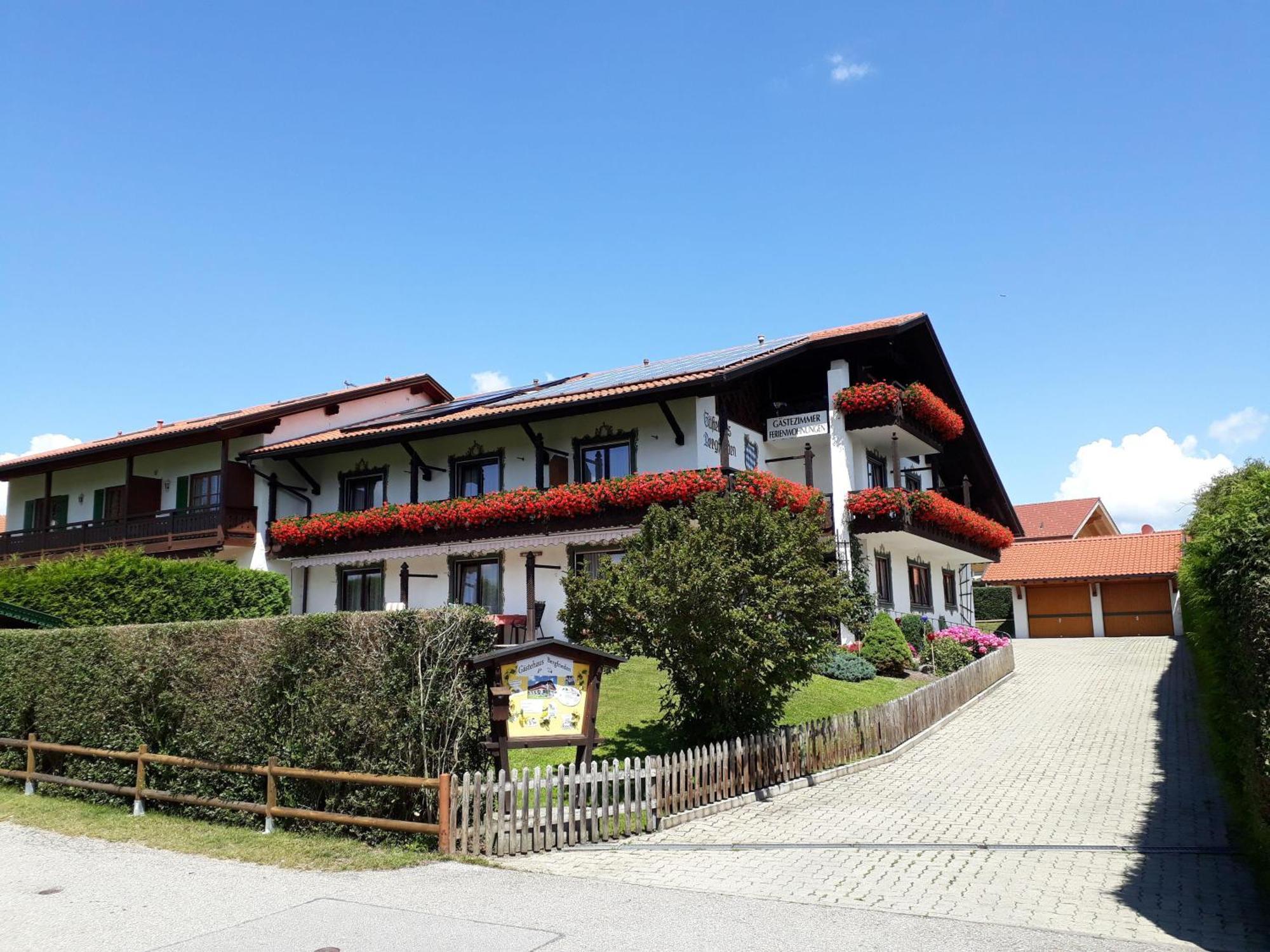 Ferienwohnung-Susanne-Im-Gaestehaus-Bergfrieden Bad Bayersoien Exterior photo